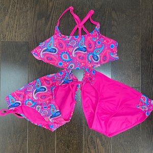 NWOT Girls Justice Bikini with TWO swim bottoms👙